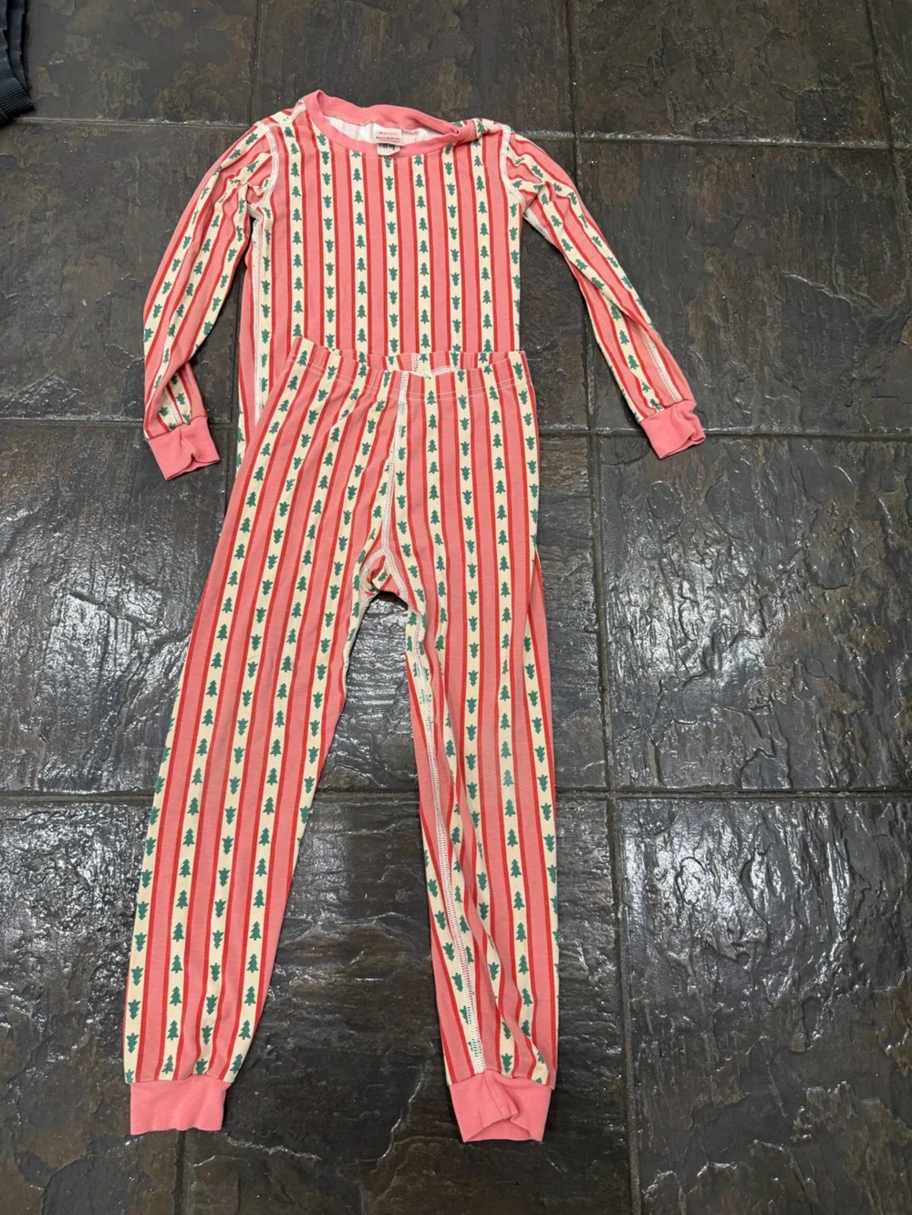 Hanna Andersson Christmas Pajamas Size 6-7 120 Tree Stripe One Piece Sleeper